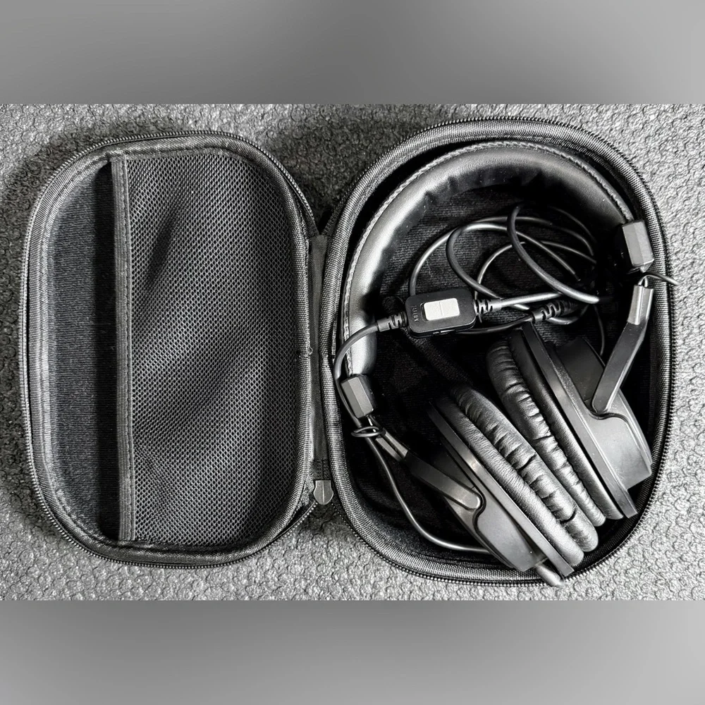 Google employee-issued wired headphones; great shape, in-line volume, no mic